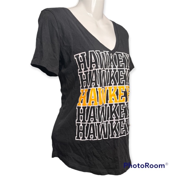 PINK VS Hawkeyes V-neck - Picture 2 of 4